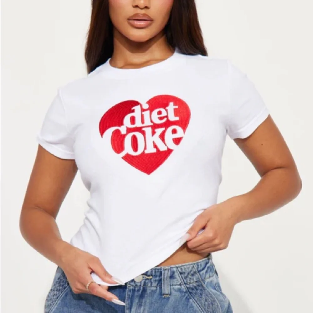 Diet Coke printed graphic Women's casual chic White crop cozy T-Shirt Large Y2K - Picture 1 of 3